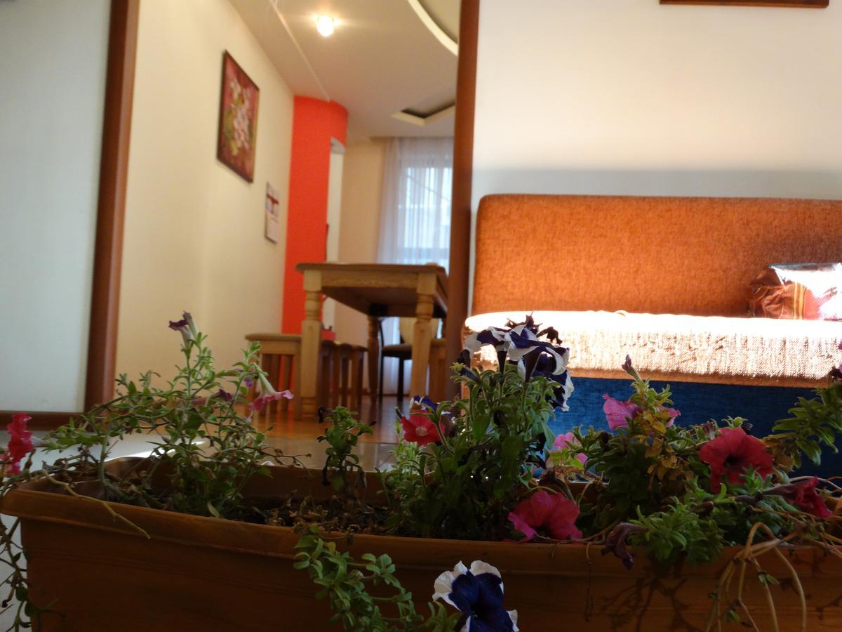 Destiny 1 Hostel Yerevan Exterior photo